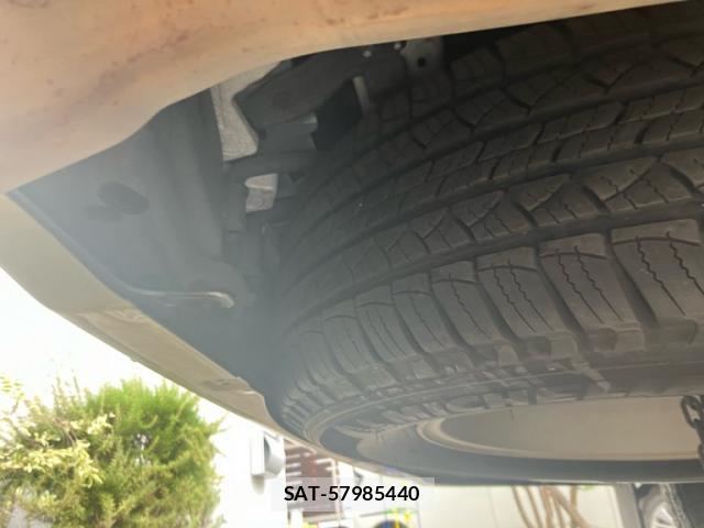 Toyota LAND CRUISER PRADO 2014-06 8813887-7