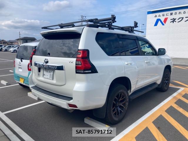 Toyota LAND CRUISER PRADO 2019-04 8814092-1