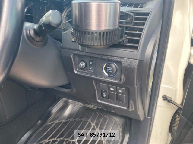 Toyota LAND CRUISER PRADO 2019-04 8814092-10