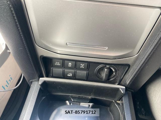 Toyota LAND CRUISER PRADO 2019-04 8814092-3