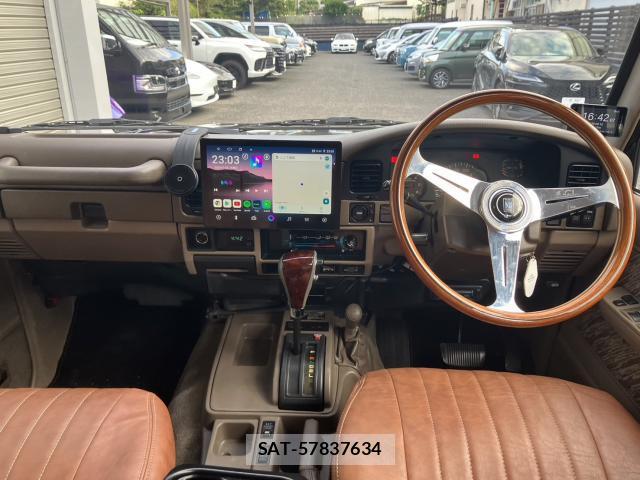 Toyota LAND CRUISER PRADO 2025-12 8814630-2