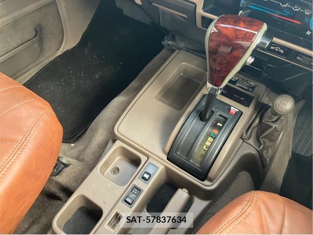 Toyota LAND CRUISER PRADO 2025-12 8814630-8