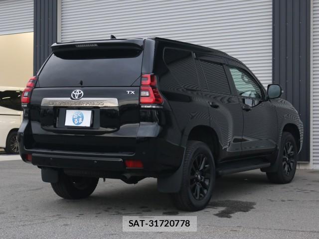 Toyota LAND CRUISER PRADO 2022-06 8814804-13