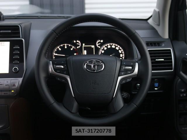 Toyota LAND CRUISER PRADO 2022-06 8814804-17