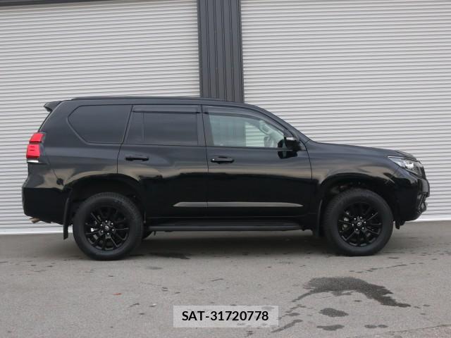 Toyota LAND CRUISER PRADO 2022-06 8814804-3