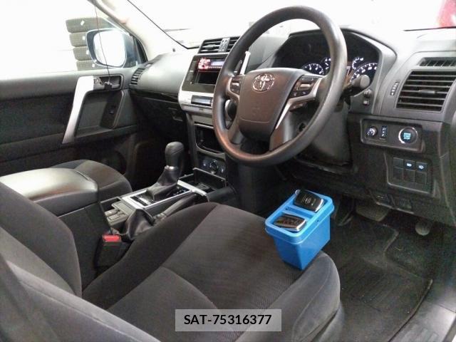 Toyota LAND CRUISER PRADO 2021-12 8816148-2
