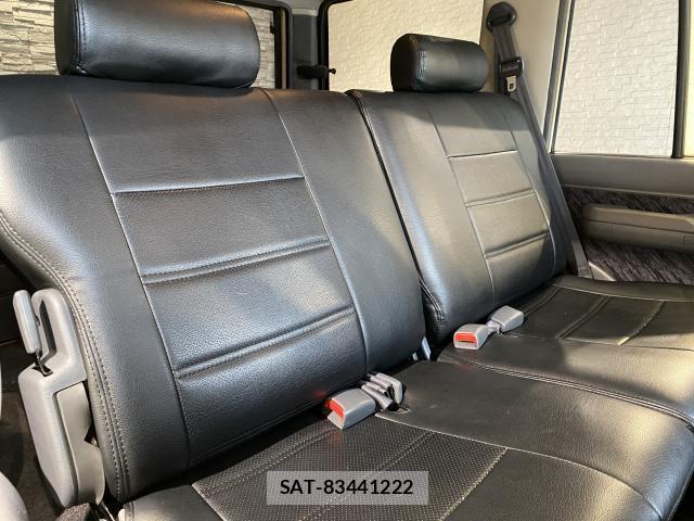Toyota LAND CRUISER PRADO 1994-04 8817178-18