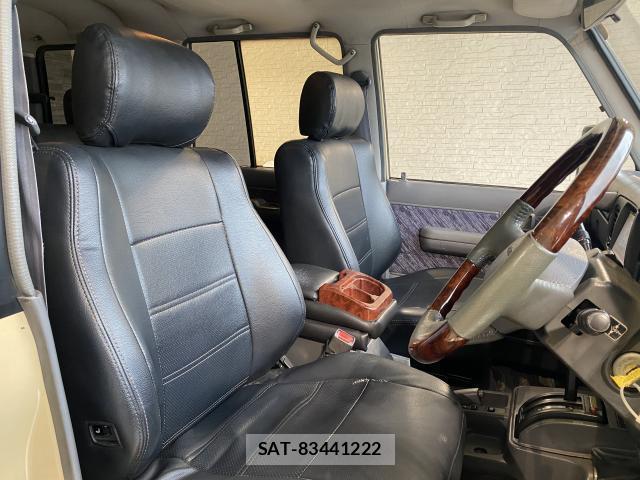 Toyota LAND CRUISER PRADO 1994-04 8817178-6