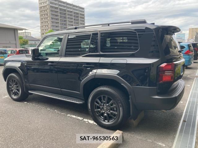 Toyota LAND CRUISER 2026-02 8812275-13