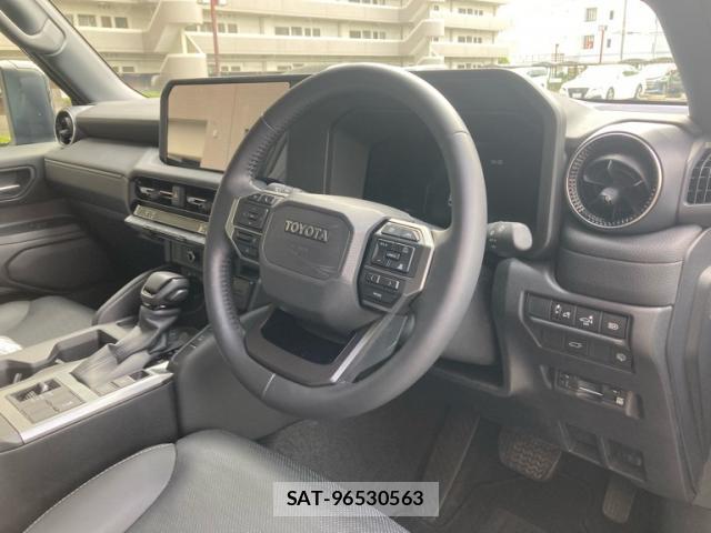 Toyota LAND CRUISER 2026-02 8812275-8