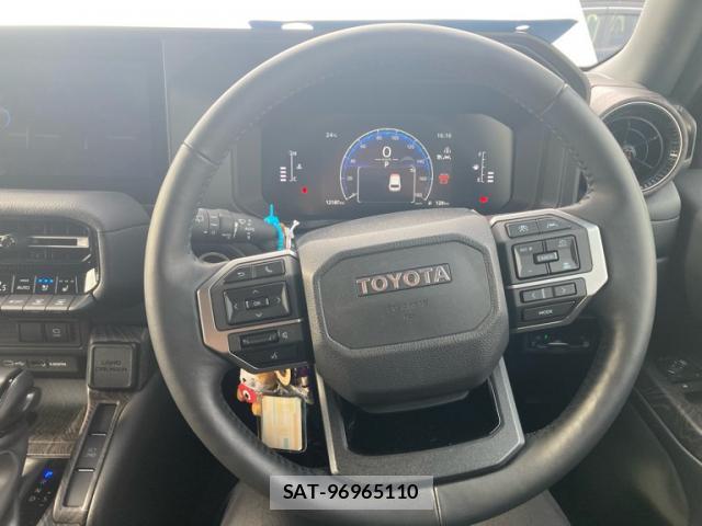Toyota LAND CRUISER 2025-09 8812405-14