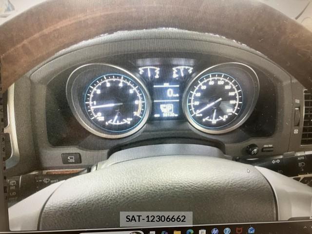 Toyota LAND CRUISER 2012-06 8812715-4