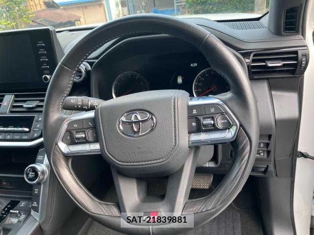 Toyota LAND CRUISER 2024-04 8813262-14