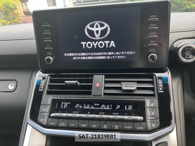 Toyota LAND CRUISER 2024-04 8813262-17