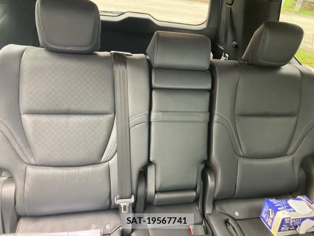 Toyota LAND CRUISER 2023-03 8813647-15