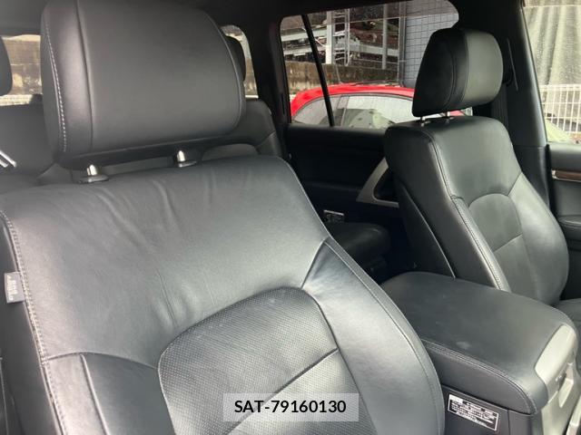 Toyota LAND CRUISER 2016-02 8814557-10