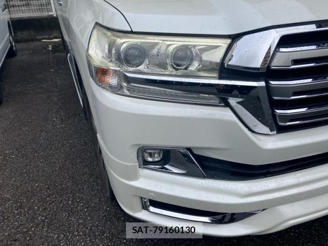 Toyota LAND CRUISER 2016-02 8814557-13