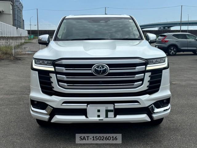 Toyota LAND CRUISER 2025-07 8814948-1