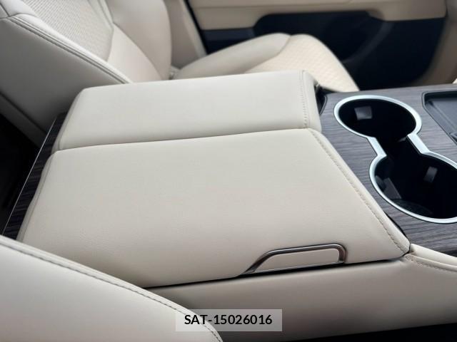 Toyota LAND CRUISER 2025-07 8814948-19