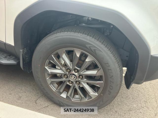 Toyota LAND CRUISER 2024-10 8815216-12