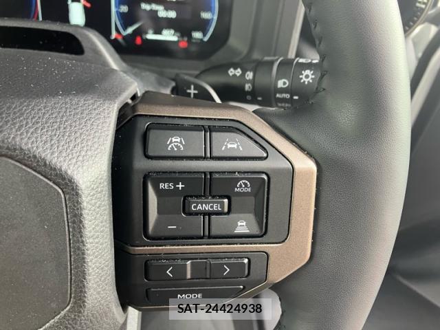 Toyota LAND CRUISER 2024-10 8815216-14