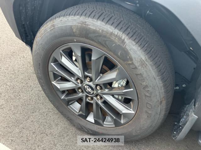 Toyota LAND CRUISER 2024-10 8815216-5