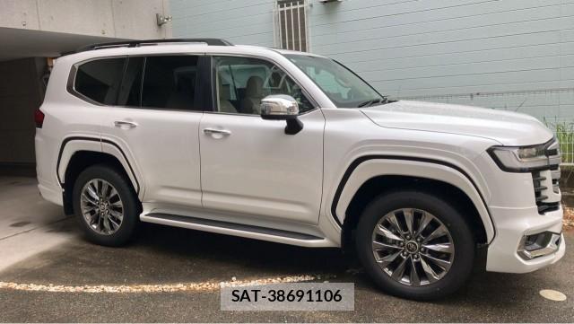 Toyota LAND CRUISER 2025-09 8815481-3