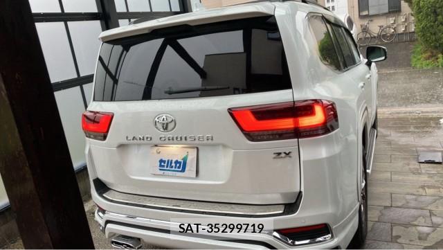 Toyota LAND CRUISER 2025-07 8815519-1