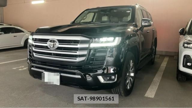 Toyota LAND CRUISER 2025-04 8815551-0