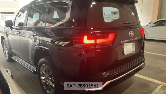 Toyota LAND CRUISER 2025-04 8815551-13