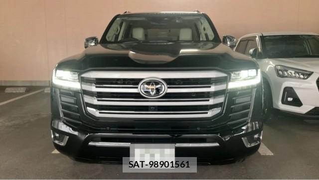 Toyota LAND CRUISER 2025-04 8815551-9