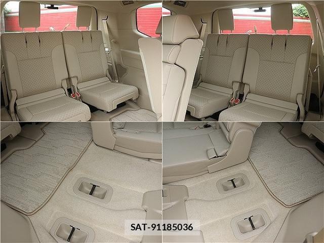 Toyota LAND CRUISER 2023-06 8815656-12