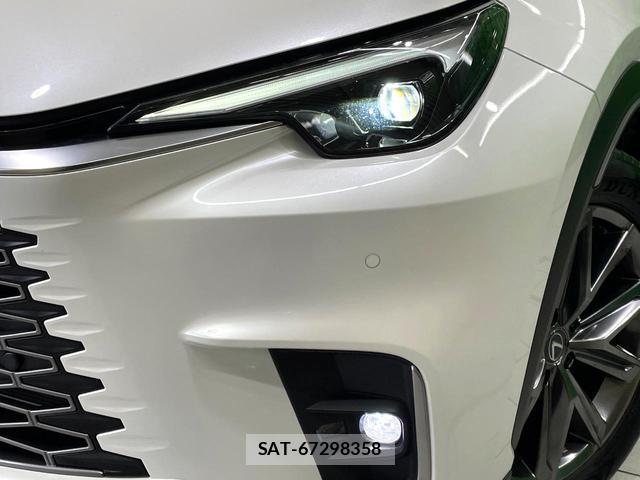Lexus LBX 2025-04 8813181-13