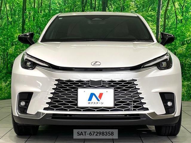 Lexus LBX 2025-04 8813181-15