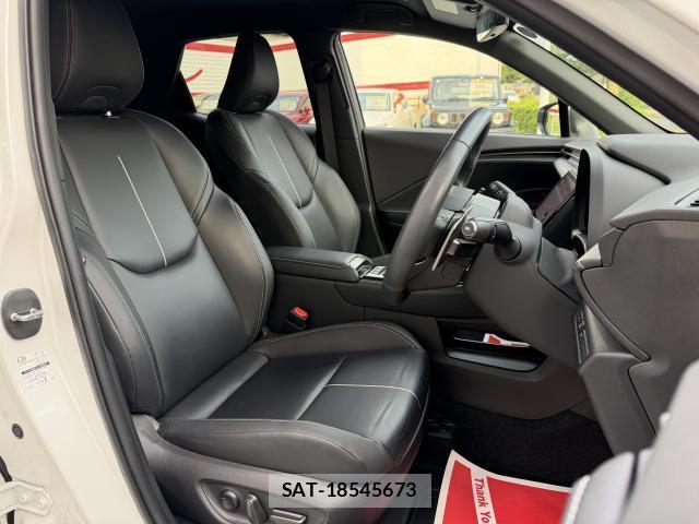 Lexus LBX 2024-07 8814697-6