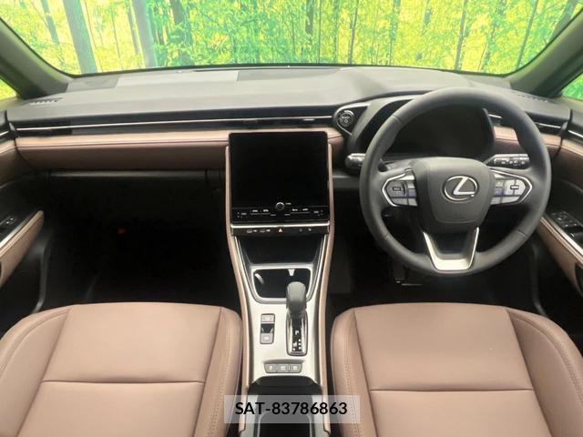 Lexus LBX 2025-09 8817521-1