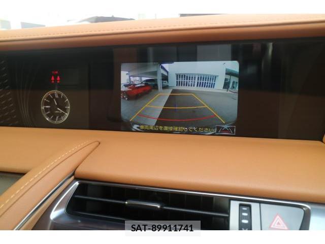 Lexus LC 2022-06 8812743-15
