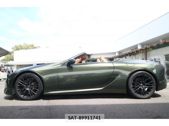 Lexus LC 2022-06 8812743-2