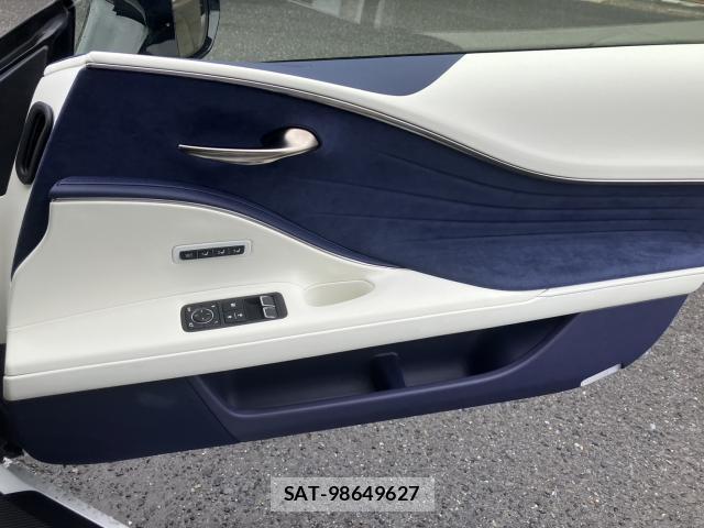 Lexus LC 2025-07 8814618-12