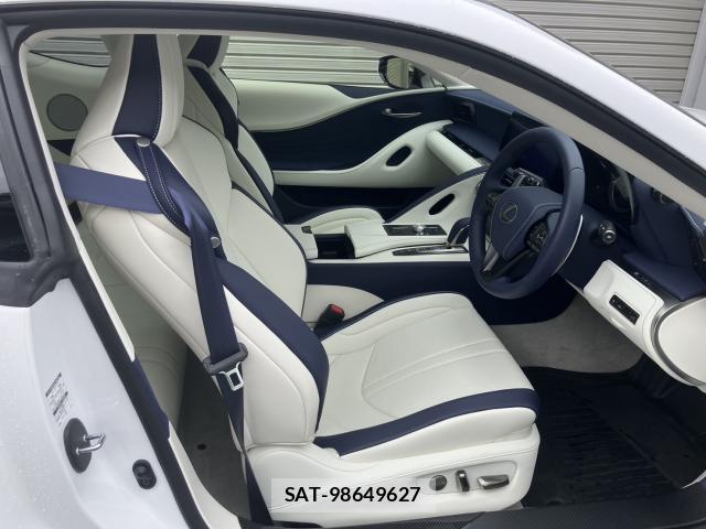 Lexus LC 2025-07 8814618-3