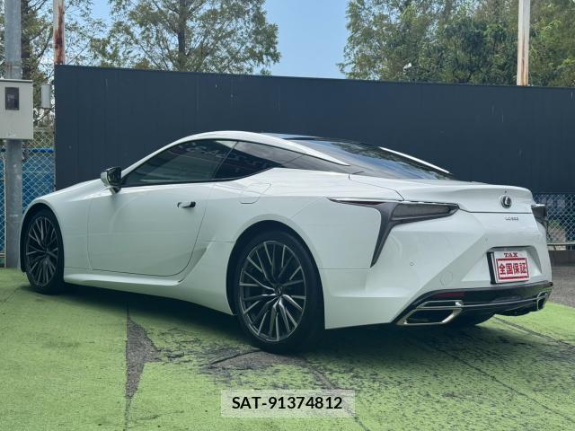 Lexus LC 2025-08 8814624-10