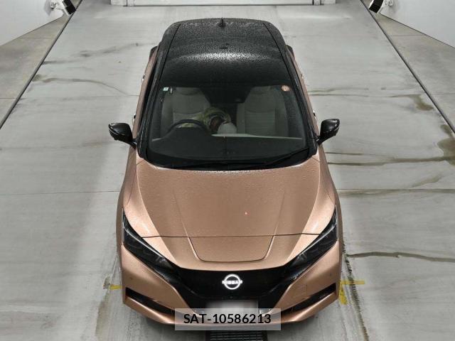 Nissan LEAF 2022-07 8813029-7