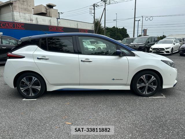 Nissan LEAF 2017-11 8814528-4