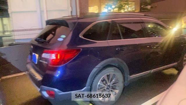 Subaru OUTBACK 2016-01 8813609-2