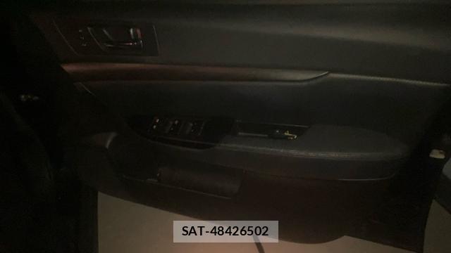 Subaru OUTBACK 2010-08 8814087-11