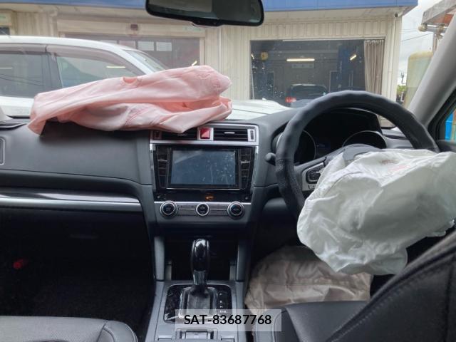 Subaru OUTBACK 2016-02 8814171-8