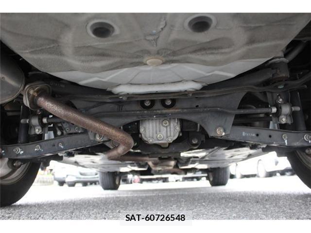 Subaru OUTBACK 2017-10 8815664-15