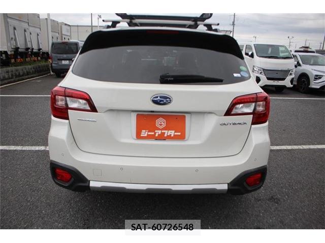 Subaru OUTBACK 2017-10 8815664-9