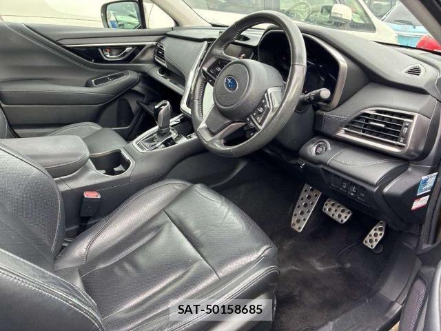 Subaru OUTBACK 2022-01 8816217-3