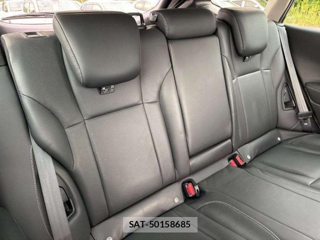 Subaru OUTBACK 2022-01 8816217-4